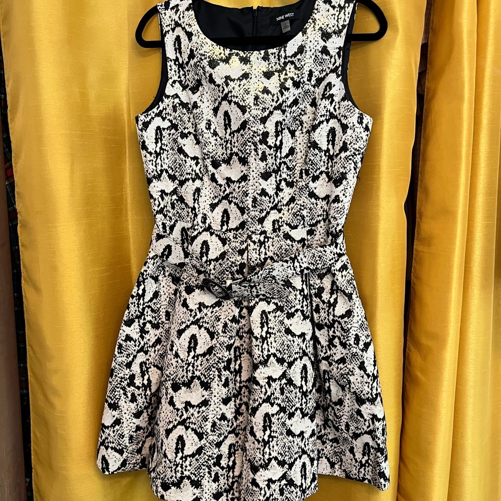Nine West Black and Cream Mini Dress with Belt